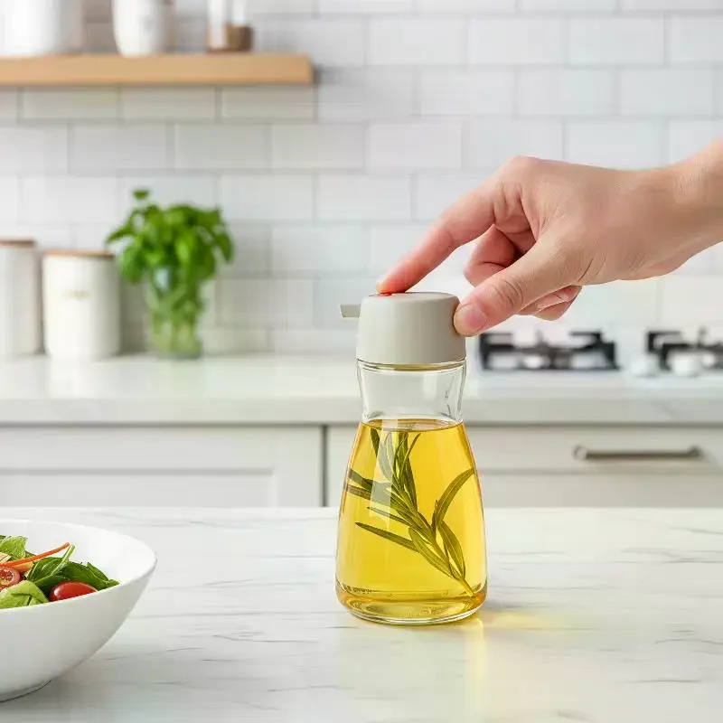 190ML Clear Glass Bottle for Sauces/Oils with A Tight-Fitting Lid Allows for Controlled Dispensing Glass Soy Sauce Seasoning Can view 3