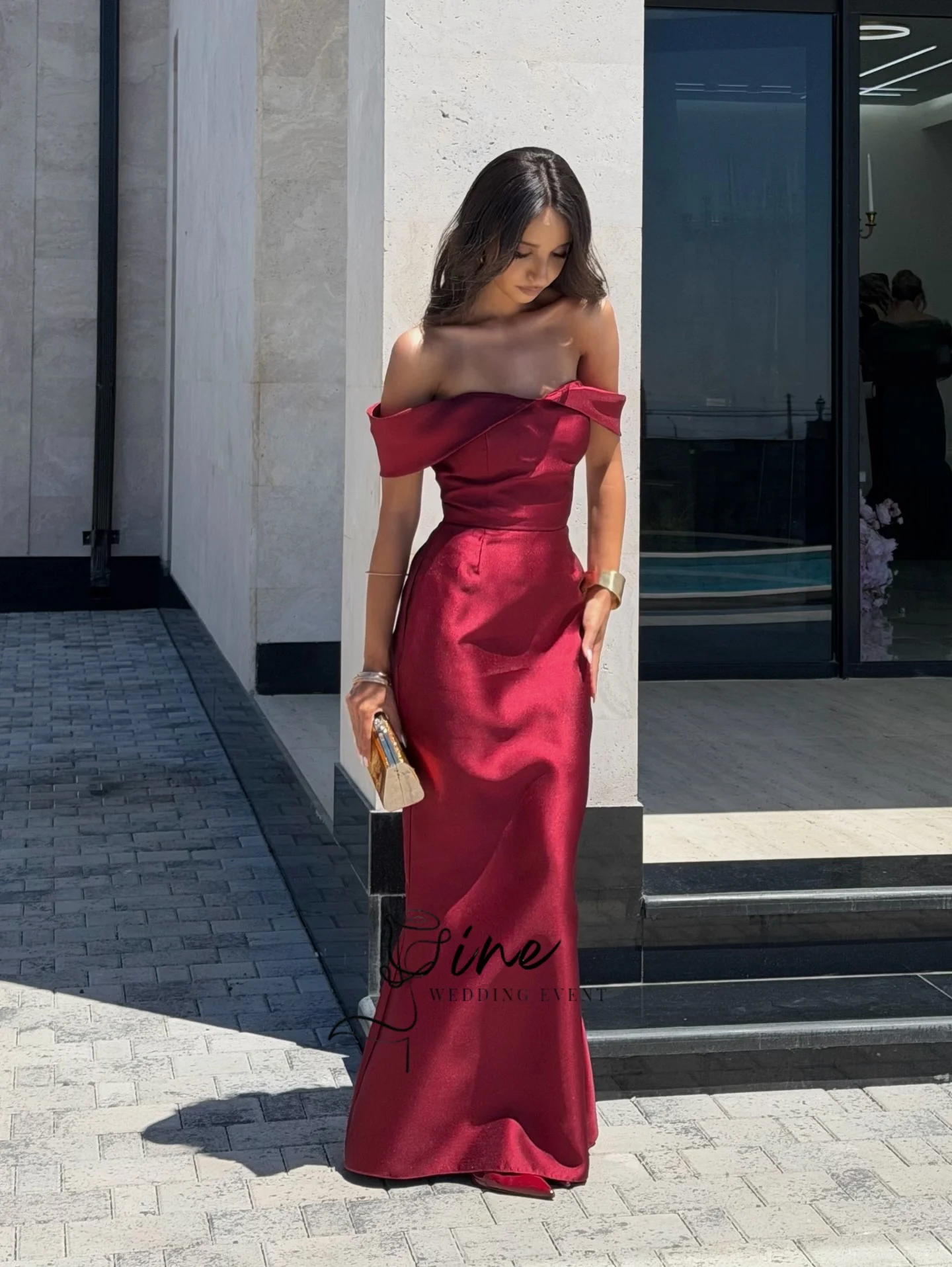 Vestidos de Noche Rojos Sencillos Oine, Vestido de Fiesta Plisado Estilo Sirena, Vestido Maxi con Hombros Descubiertos, Vestidos para Mujer Personalizados 2027