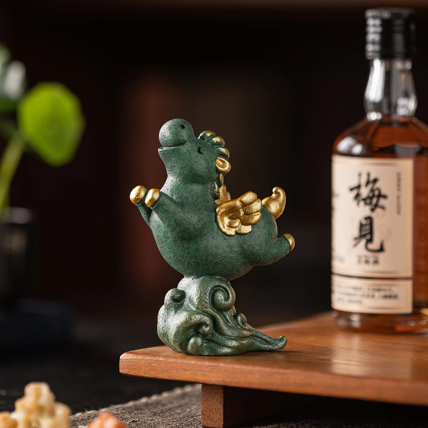 Cute Chinese Style Horse Figurine, Green Gold Accent Pony Statue for Desk Office Living Room Aesthetic Home Decor Ornament Gift