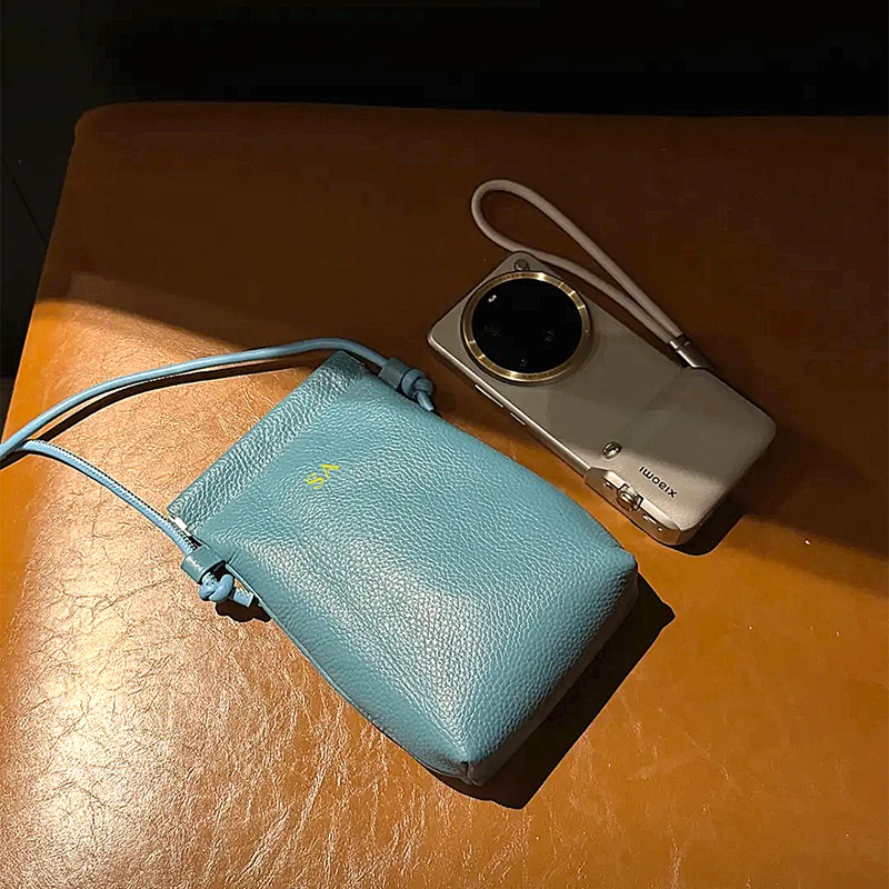 Luxury Woman Cowhide Crossbody Bag Genuine Leather Custom Letters Phone Bags Clip Fashion Classic Casual Purse Wallet Pouch Gift