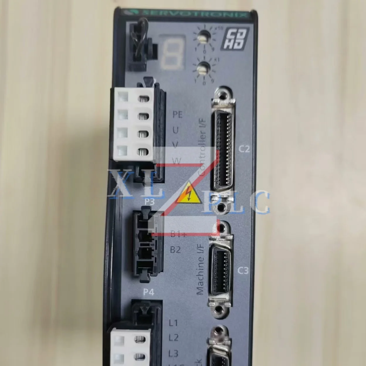Servotreiber neu im Karton CDHD2-4D52AAP1 CDHD2-4D52AEC2 CDHD-4D52AAP1 CDHD-4D52AEC2