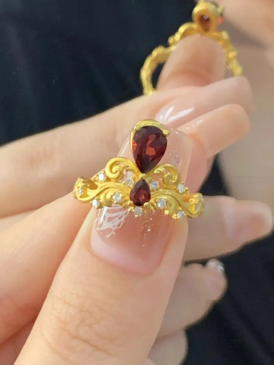 

Роскошное модное кольцо в стиле ретро с цветочным узором и микроинкрустацией цирконием для женщин, создающее ощущение высокого класса