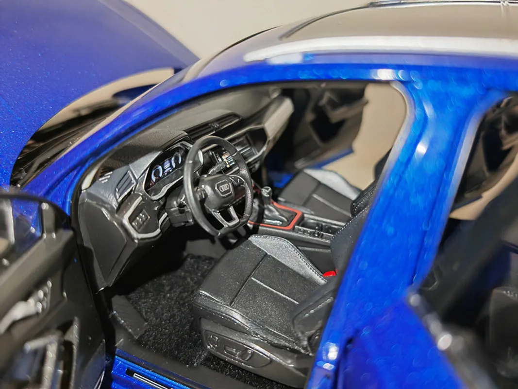 2019 1:18 gesimuleerde legering model auto Originele gloednieuwe Audi Q3 auto model FAW Audi QUDI Ornament Display auto Collectie Souvenir