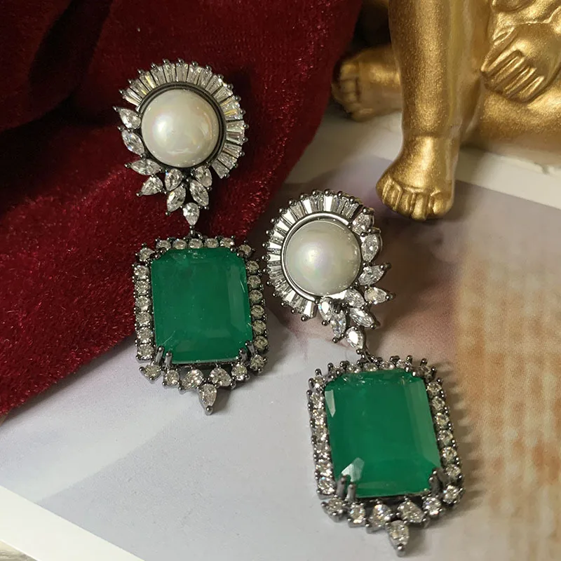 Charms S925 Silver Needle Square Emerald Crystal Pearl Earrings Retro Grace Vintage Dark Green Earring Women Jewelry Accessory