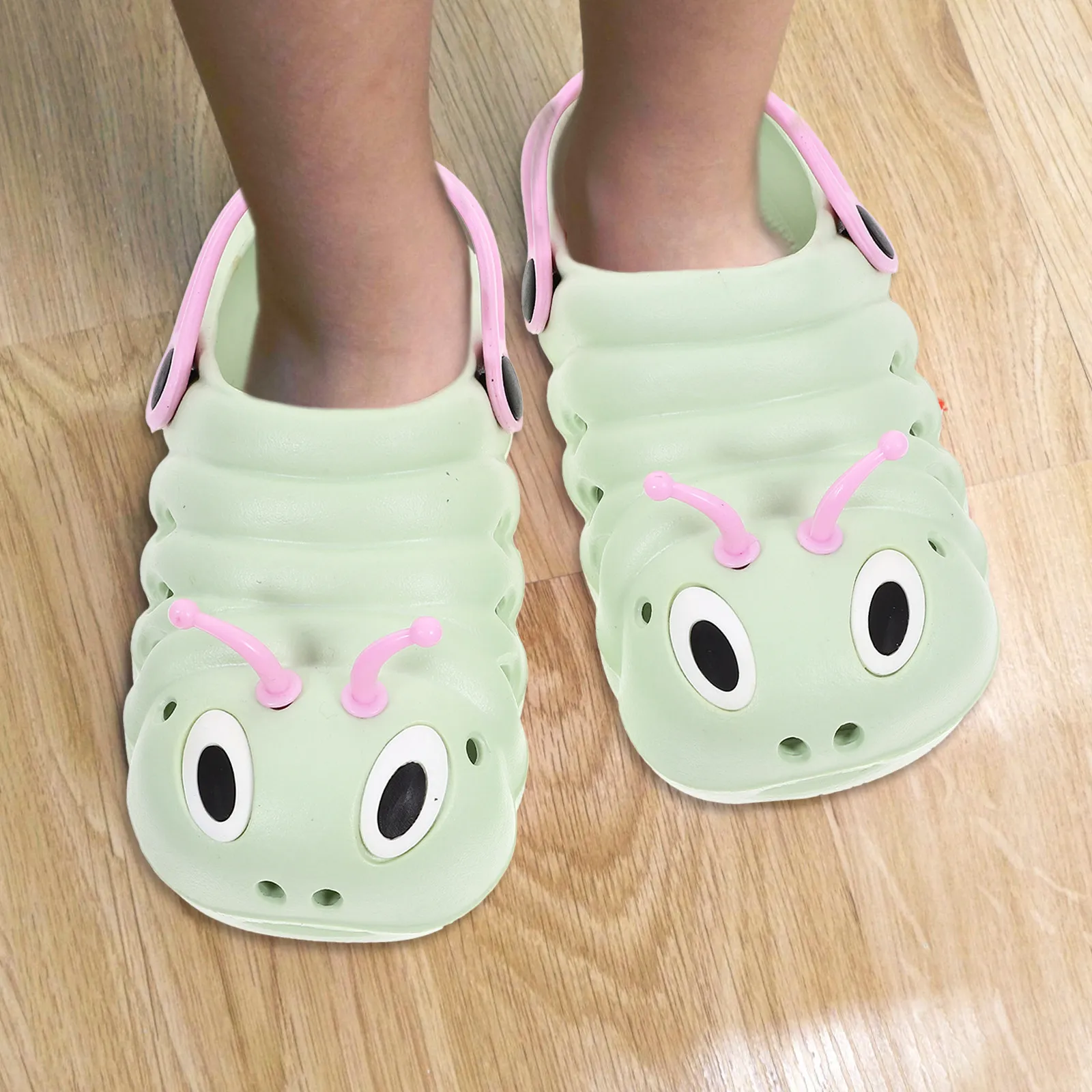 1 par de sandalias antideslizantes de playa para niños, cómodas, ligeras y respetuosas con la piel, zapatillas de verano para niños y niñas, para el hogar y la escuela