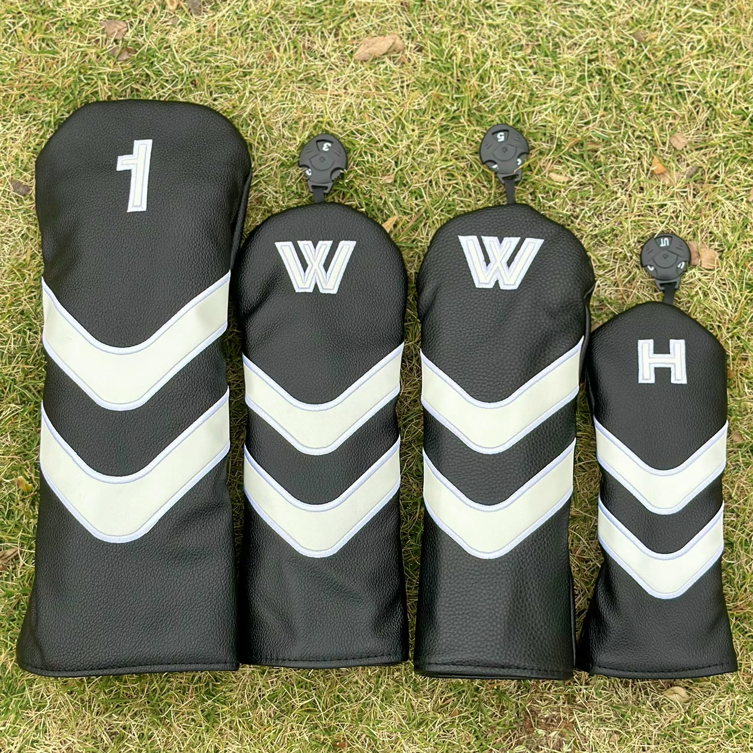 1pc/4pcs Unisex Golf Club Headcover - Classic Striped Design with White & Black Logo, Secure Fit for Clubs