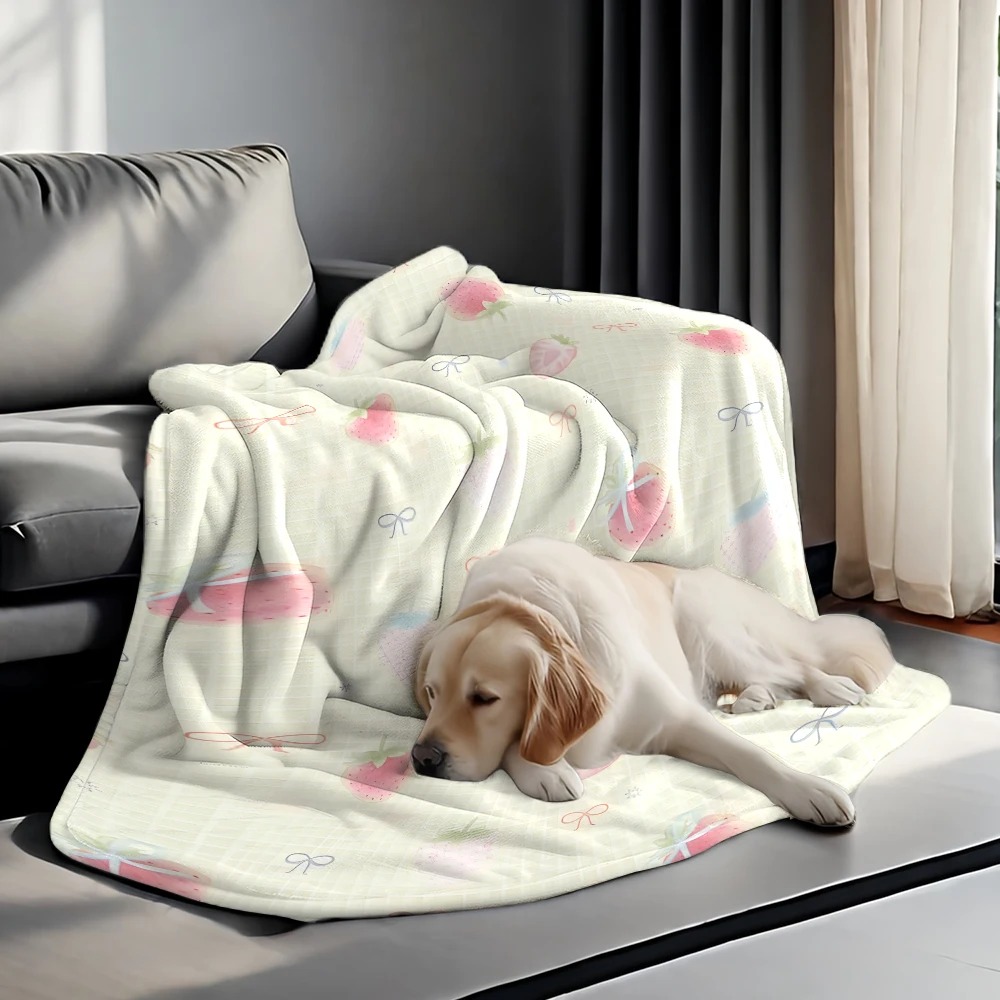 Strawberries Bows Cute Flannel Fleece Throw Blanket for Couch Sofa Lightweight Cozy Plush Blanket for Travel Office Nap