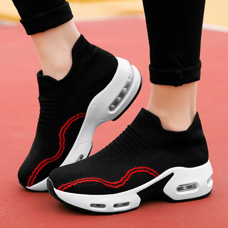 Hoogteverhoging Platform Dames Sneakers Ademend en kussen Casual schoenen voor dames Danswandelschoenen Slip-on sokschoenen