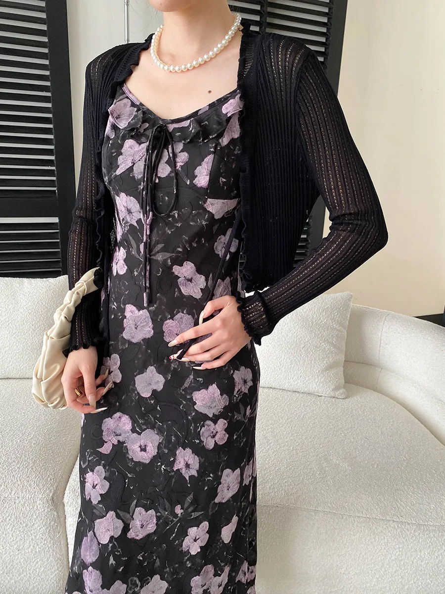 Frühlings- und Sommer-Set für Damen: Rüschenkleid mit Schnürung und Blumenmuster sowie Strickjacke – Detail 25