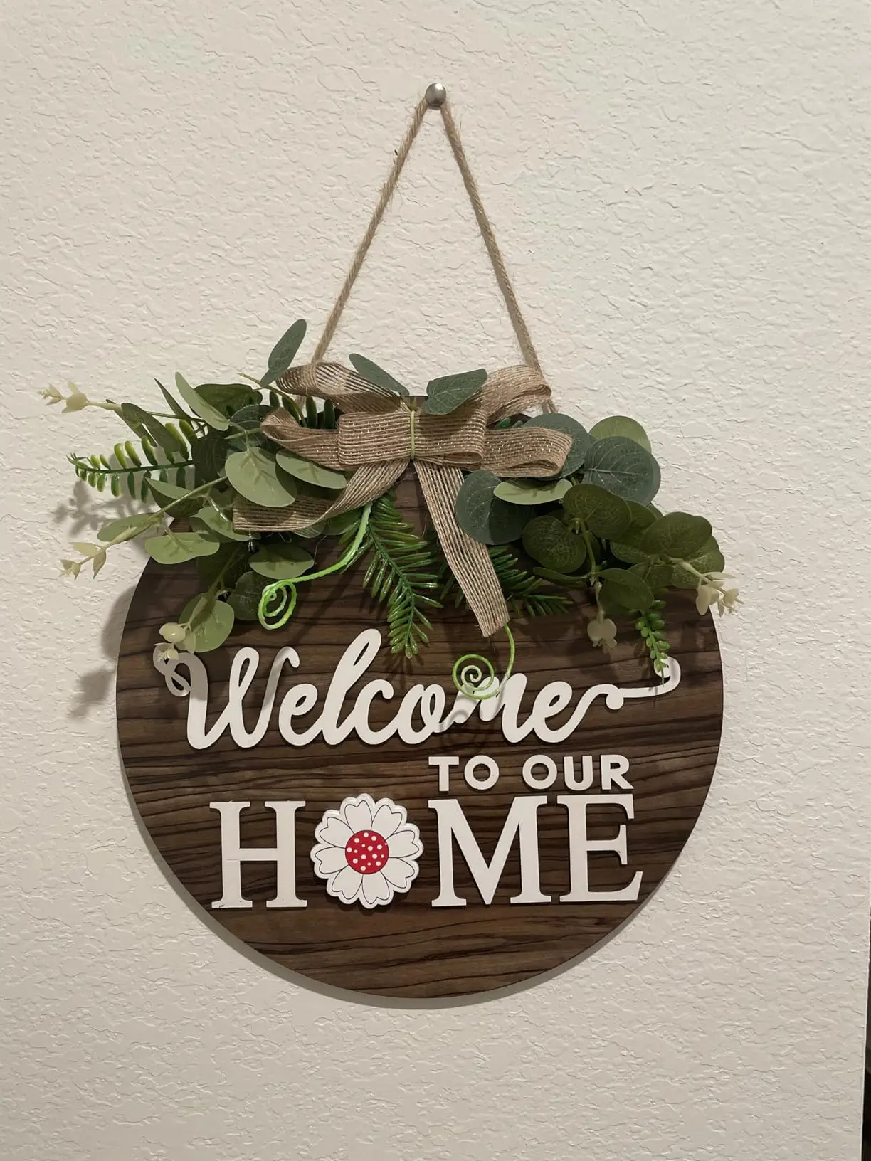 Wooden Board Round Wreath Hanging Seasonal Welcome to Our Home Sign Front Door Sign Interchangeable Pendants for Greeting