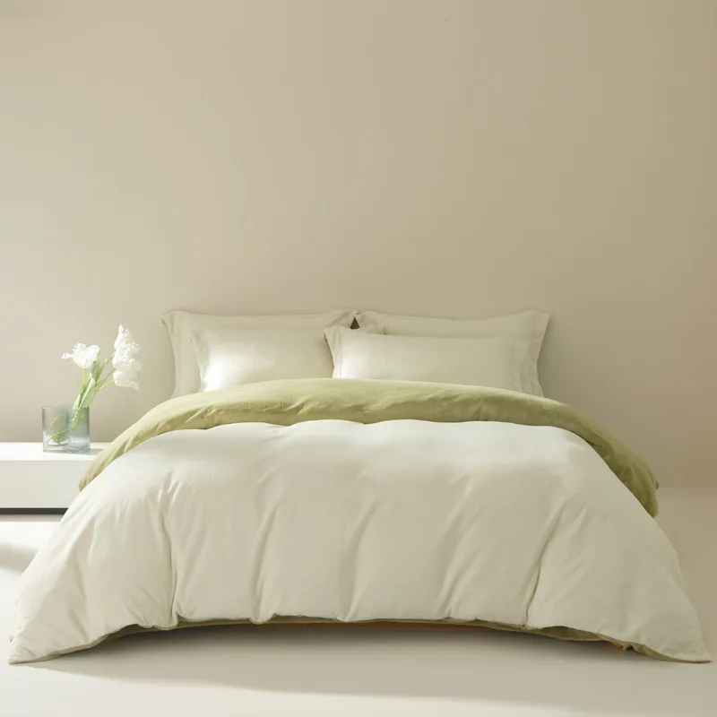 

Thickened Milk Fleece Bedding Set, Stylish Duvet Cover, Comfortable Bedspreads, Bed Sheet, Queen Bed Sheet, Winter, 3 Pcs