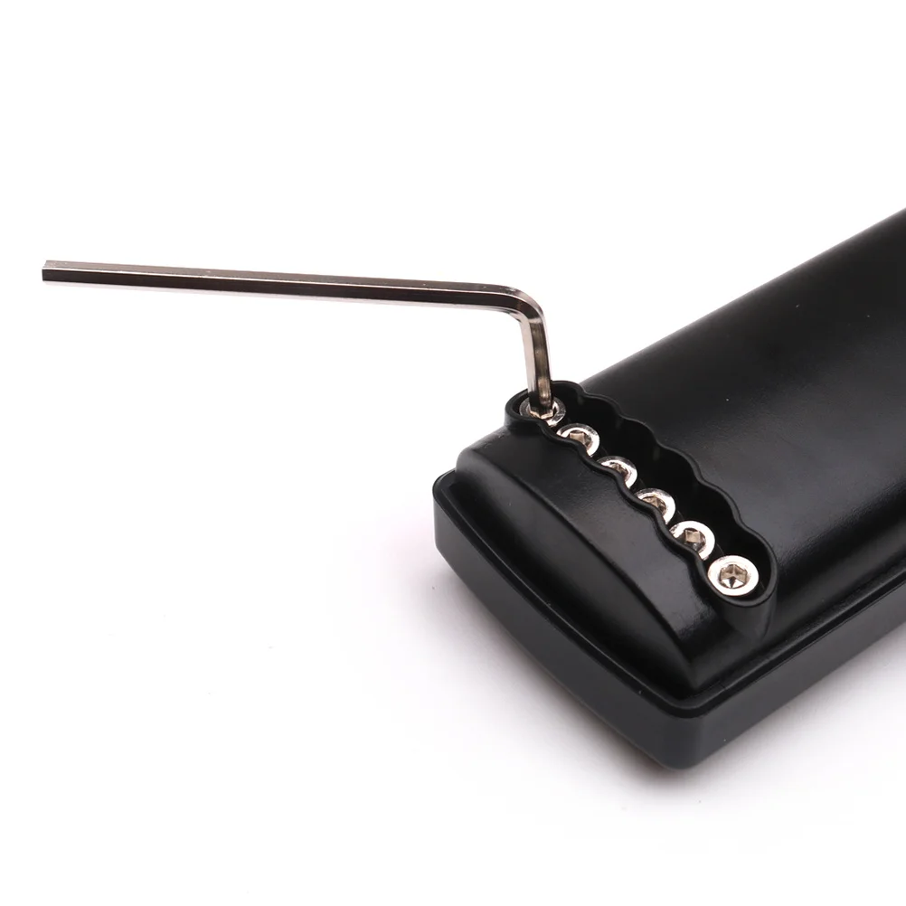 

Pocket Portable Guitar Exerciser Black Ergonomic Finger Trainer Tool for Improving Finger Dexterity Guitar Practice