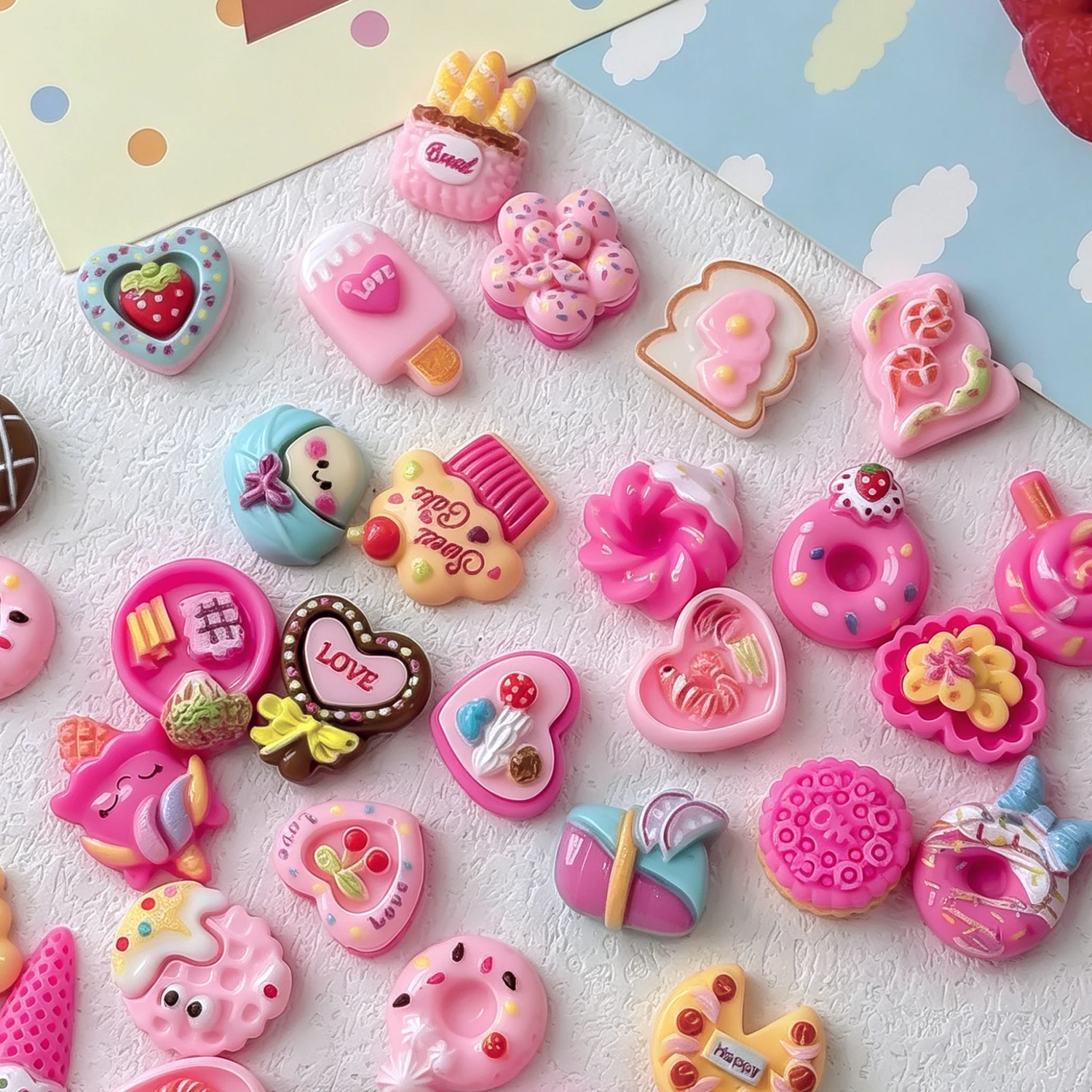 50 Stück 3D Gemischte Dessert-Kuchen Nagelcharms Cartoon Eiscreme Donut Süßigkeiten Nagelkunst Dekoration DIY Bastelbedarf Handyhülle Maniküre-Teile – Detail 6