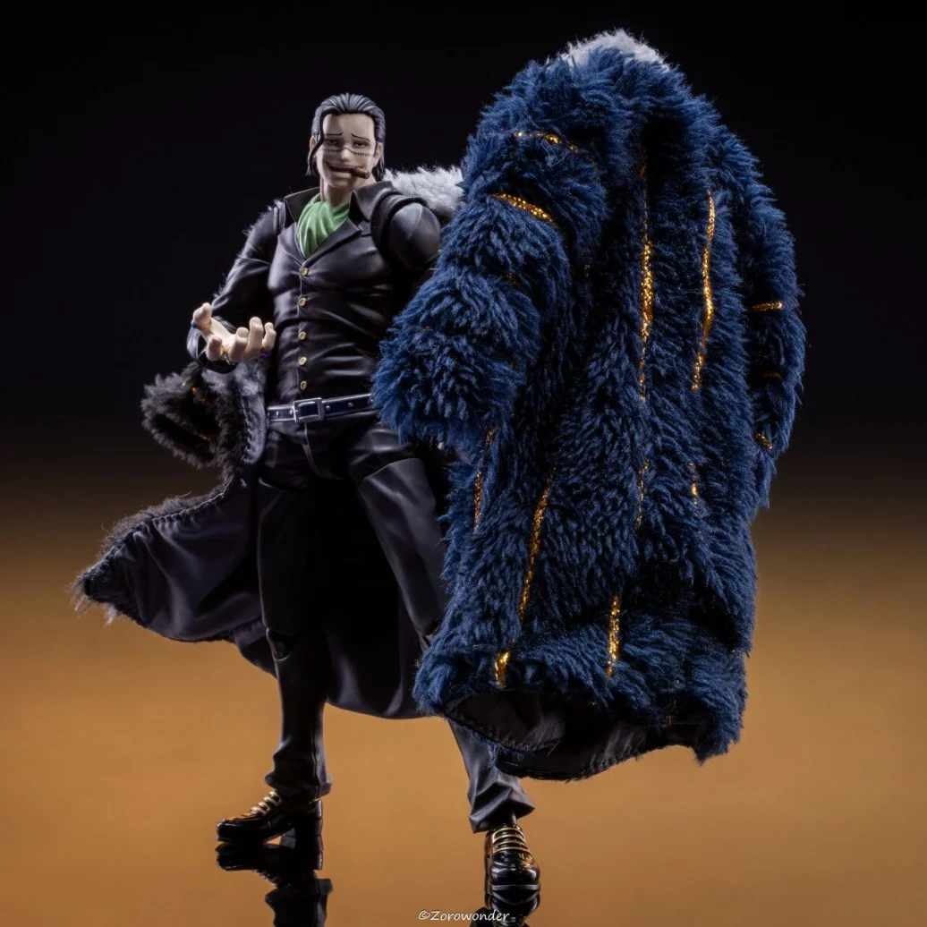 One piece Anime Handmade Sir Crocodile Set Movable Coat and cloak Iron Wire Built In Clothing Suitable for 1/12 Toy Excluding