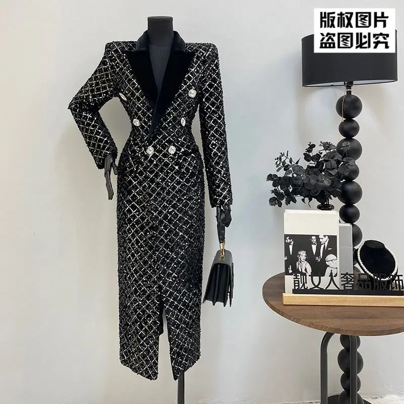 Luxury High Quality Black Velvet Sequined Long Trench Coat Women Autumn Winter Slim Warm Outerwear Embroidery Lapel Windbreaker