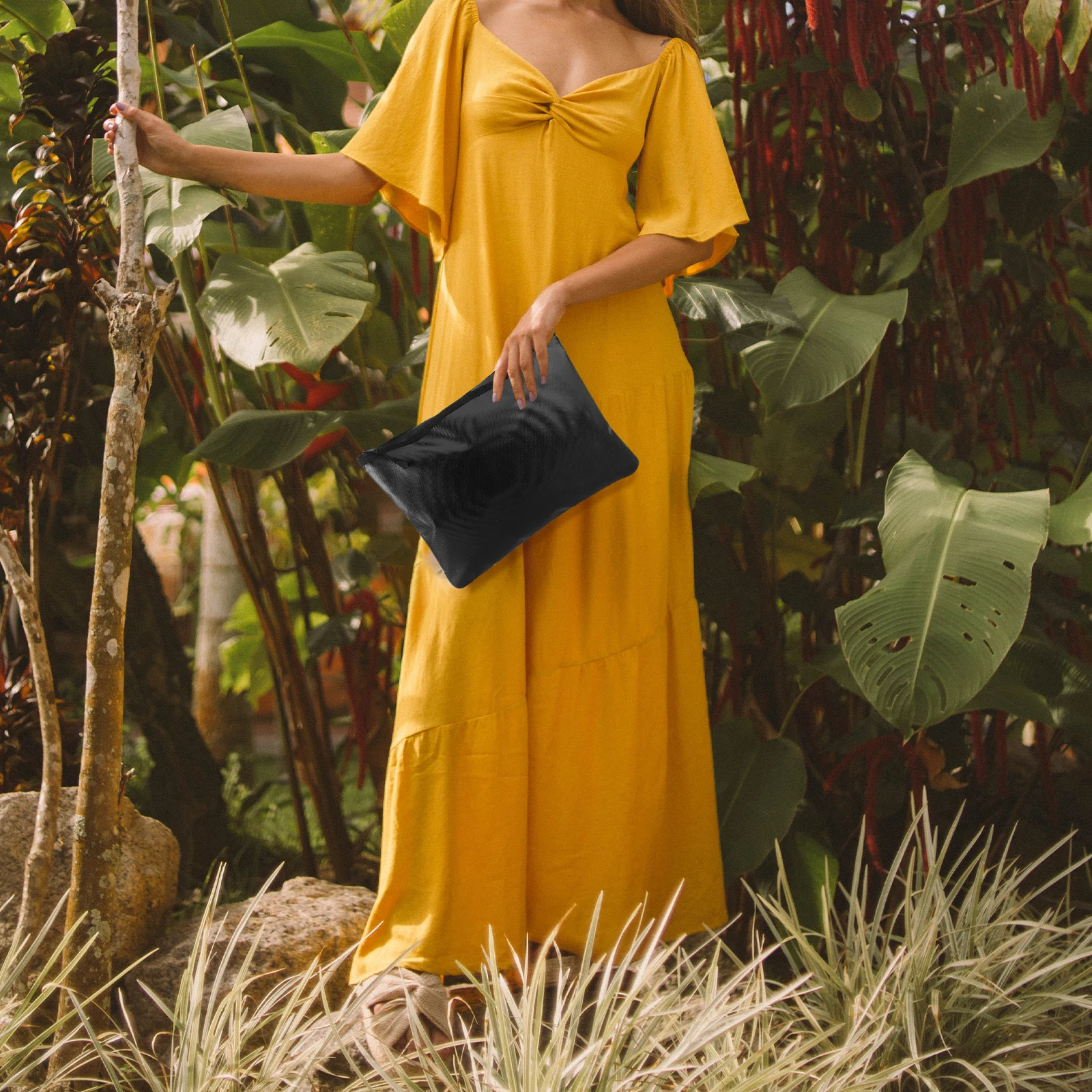 

Fireproof Fiberglass Document Bag Large Size Protection Pouch for Files Passports Legal Docs Water Resistant Stylish Business