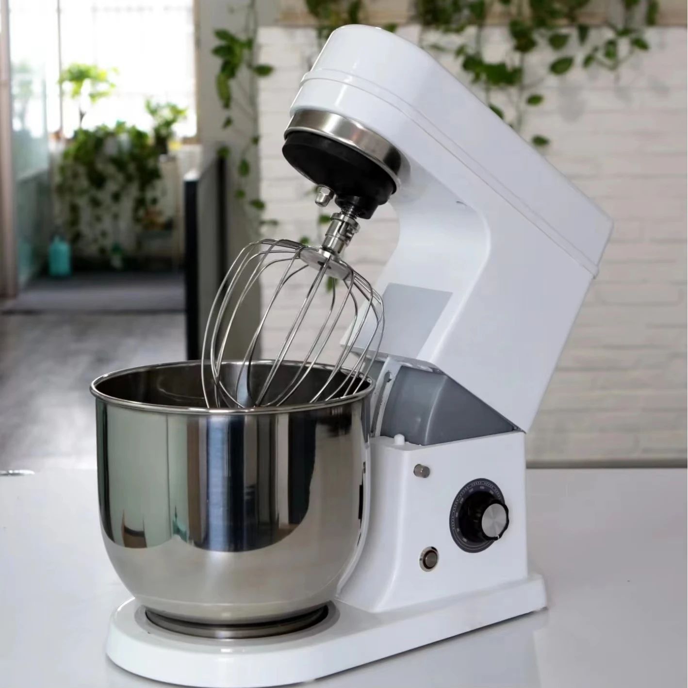Commercial and  7L multi-functional electric fresh milk mixer, whipped cream egg beater