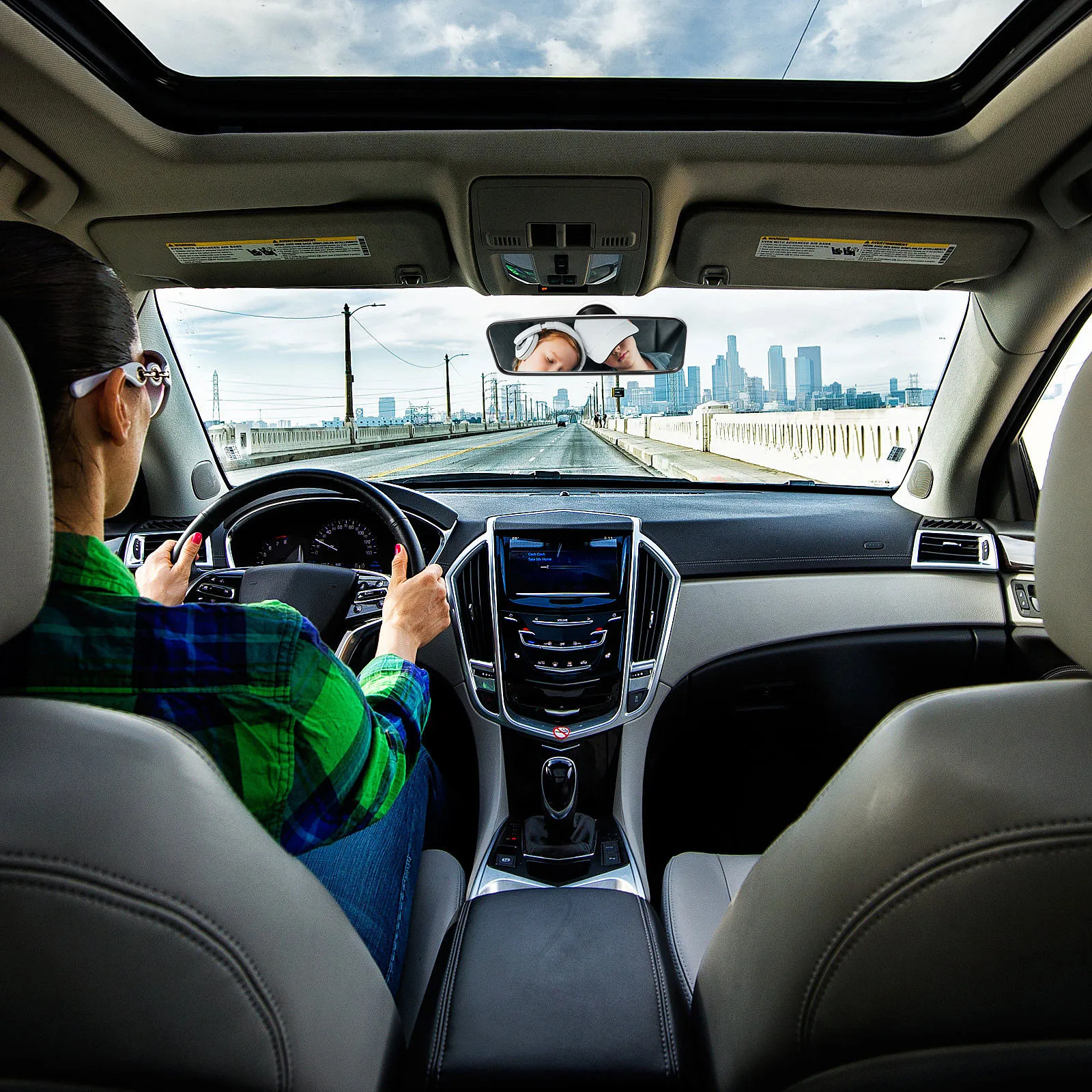 Car Rear View Mirror Blue Lens Wide Angle 360 Rotation Suction Cup Strong Attachment Suv Van Truck Interior Mirror