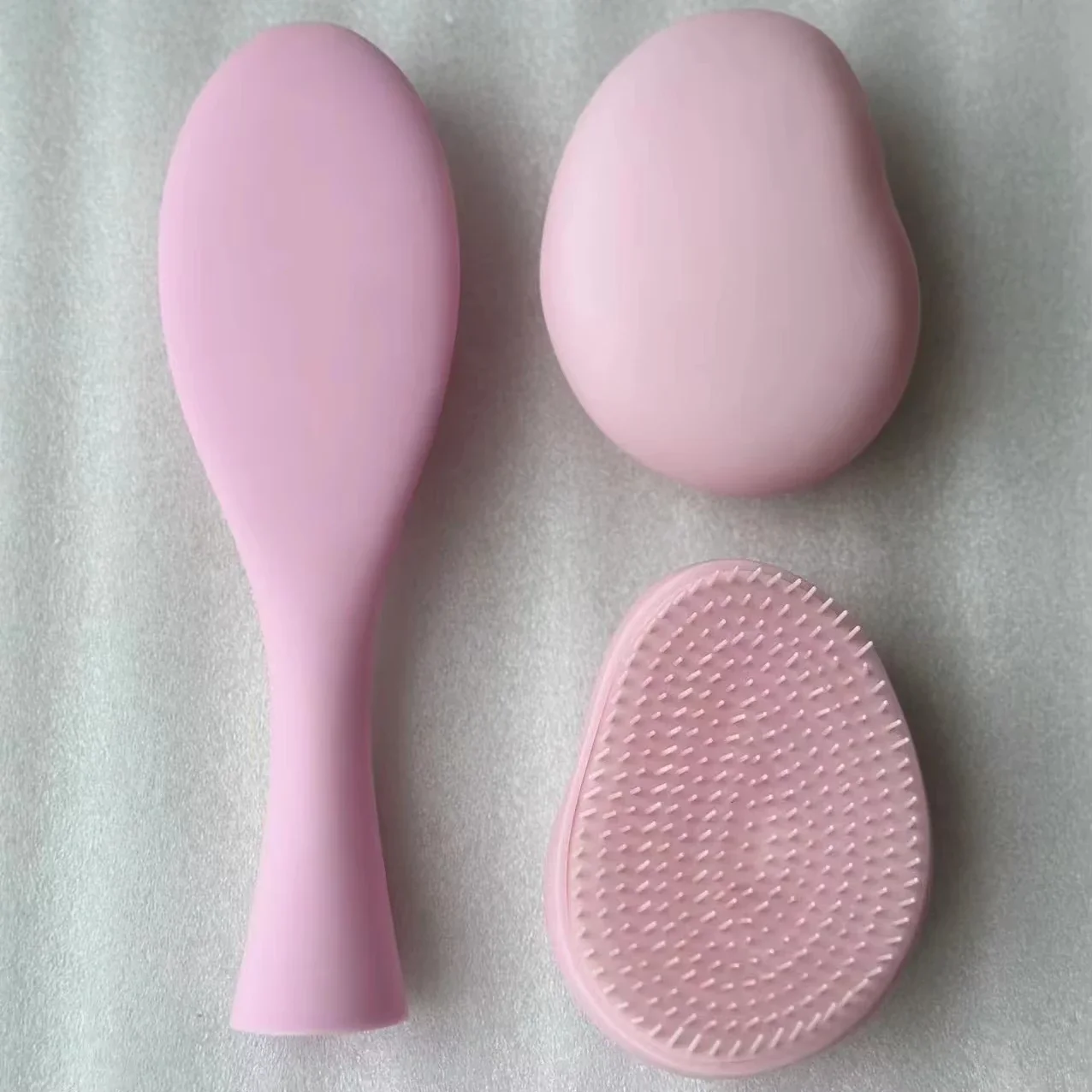 Women's Massage Brush, Eco-friendly Natural Scalp Massage Brush, Reduces Hair Frizz and Promotes Healthy Hair Growth.