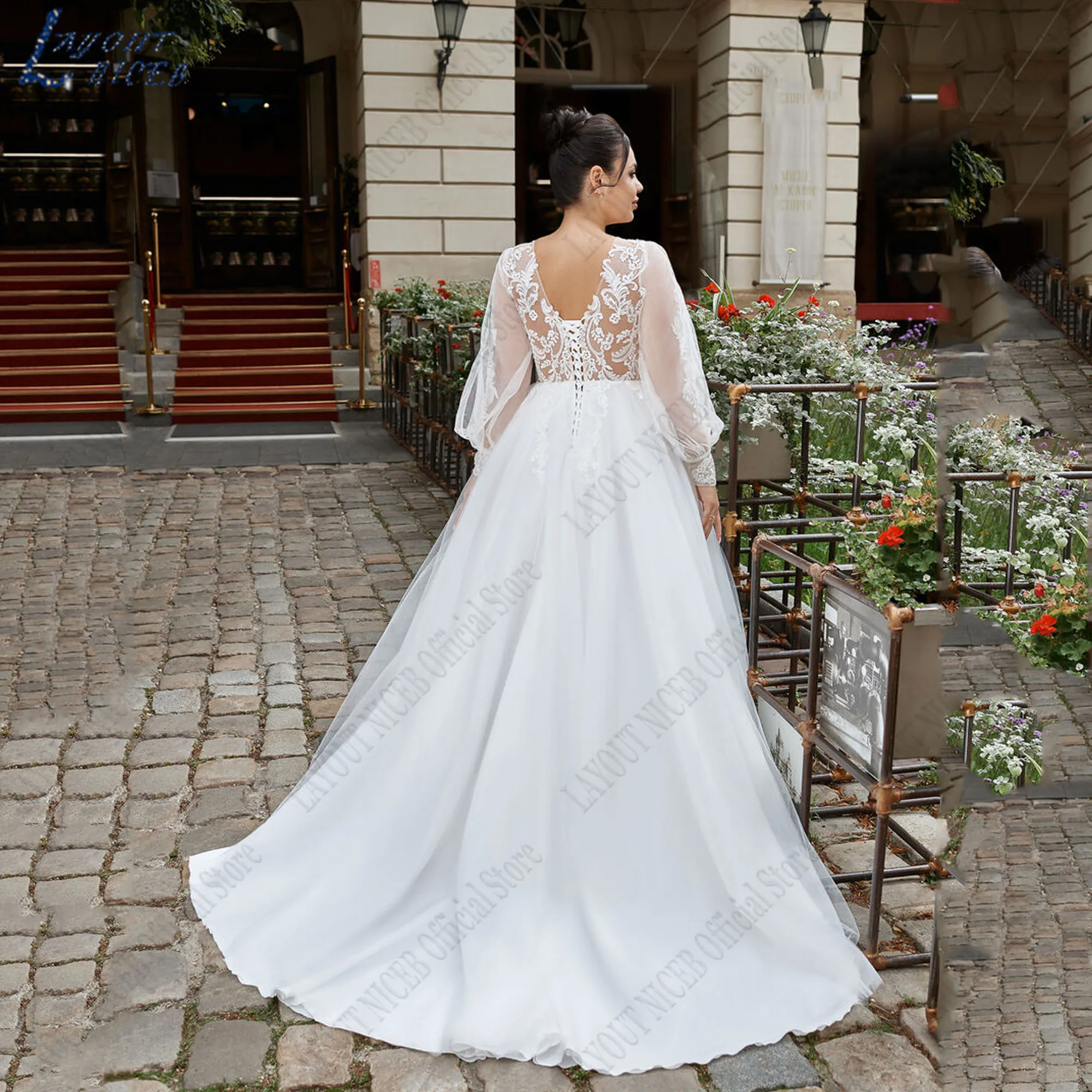 LAYOUT NICEB Large Size Wedding Dresses Long Sleeves O-Neck vestidos de novia Bride Gowns Lace Up A-Line Tulle Woman Customized