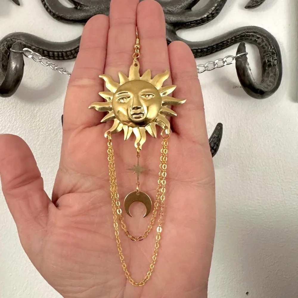 Bohemian Retro Gold Abstract Human Face Sun Moon Pendant Tassel Chain Dangle Earrings for Women Stainless Steel Trendy Jewelry