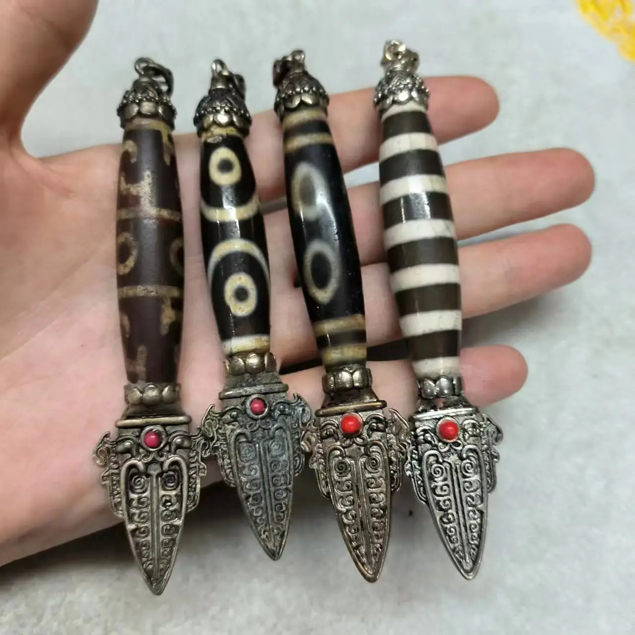 1pcs/lot Natural Old Agate Dzi vajra pendant black-brown two eyes thread beads retro tibetan style jewelry amulet folk-custom