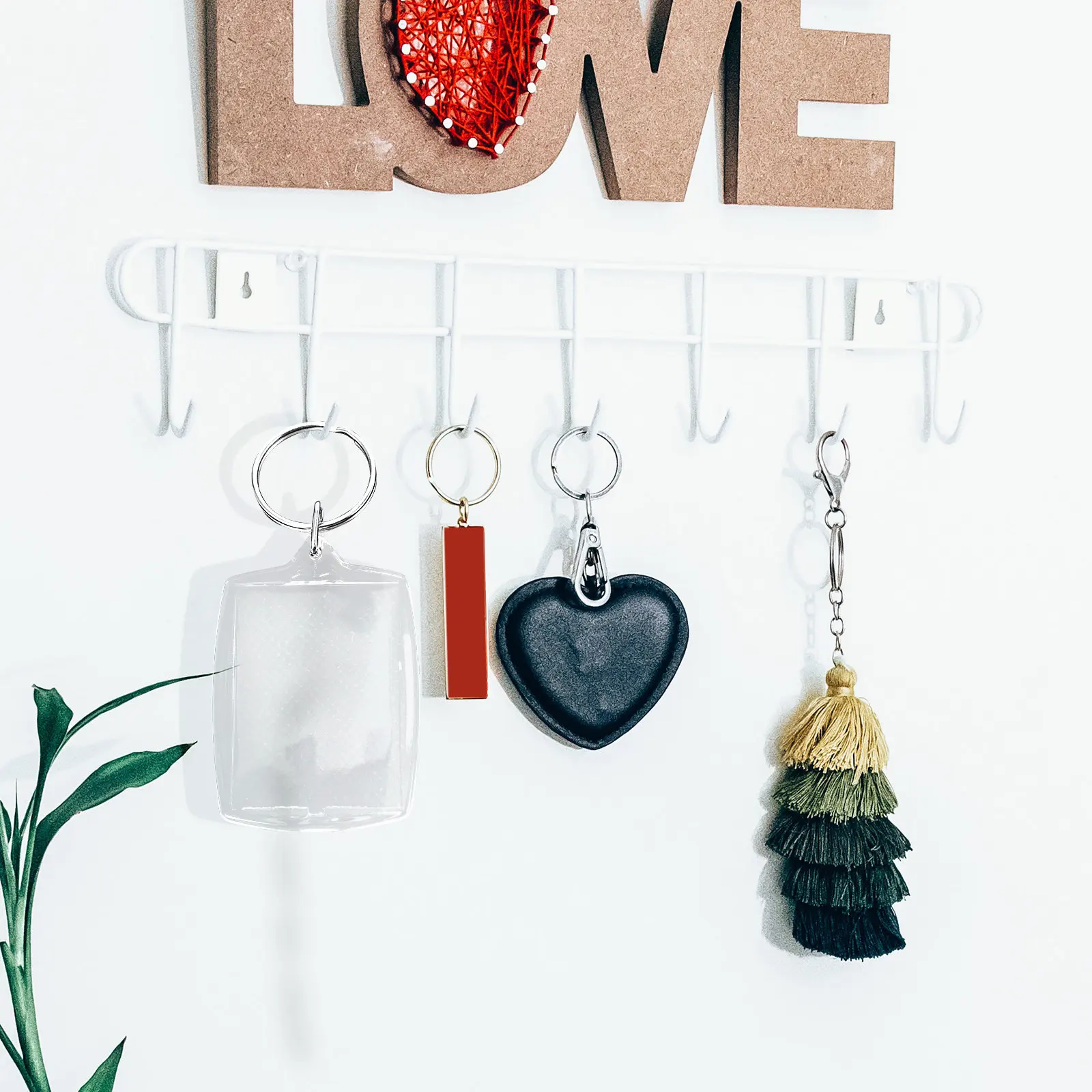 24Pcs Acrylic Photo Frame Key Rings Creative Customizable Keychain for Personalized Gifts Family Friends Party Favors Organizers