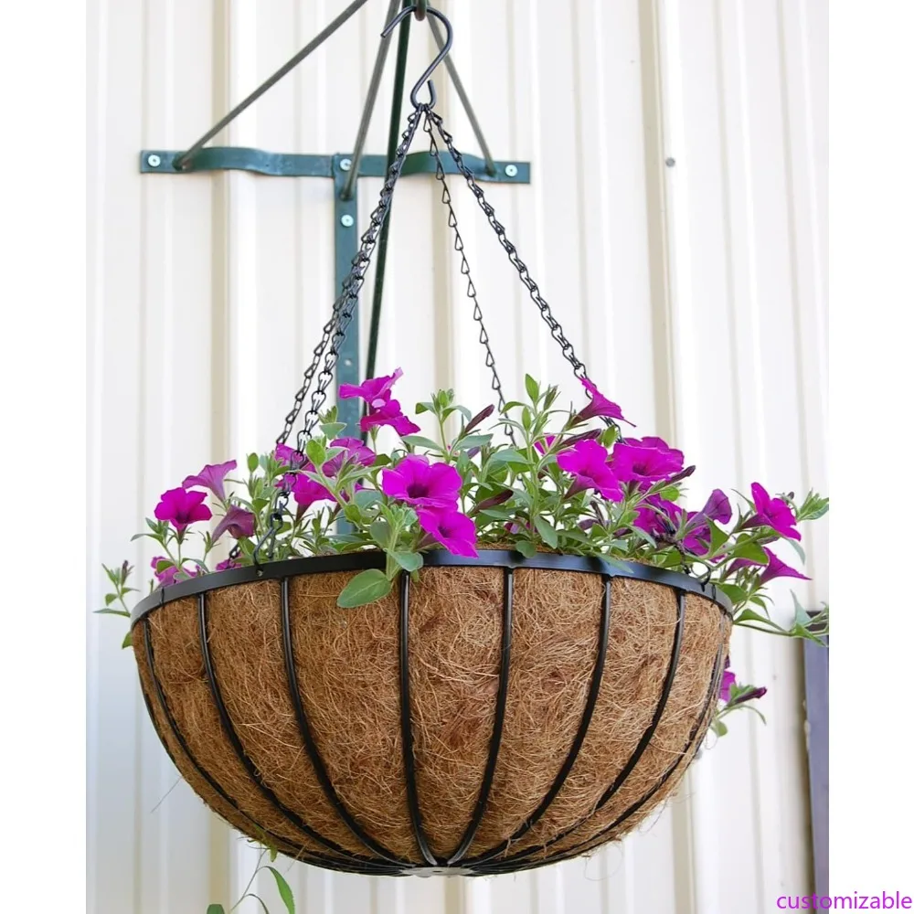 

Набор из 5 жестких железных подвесных корзин в грузинском стиле с вкладышами из кокосового моха.