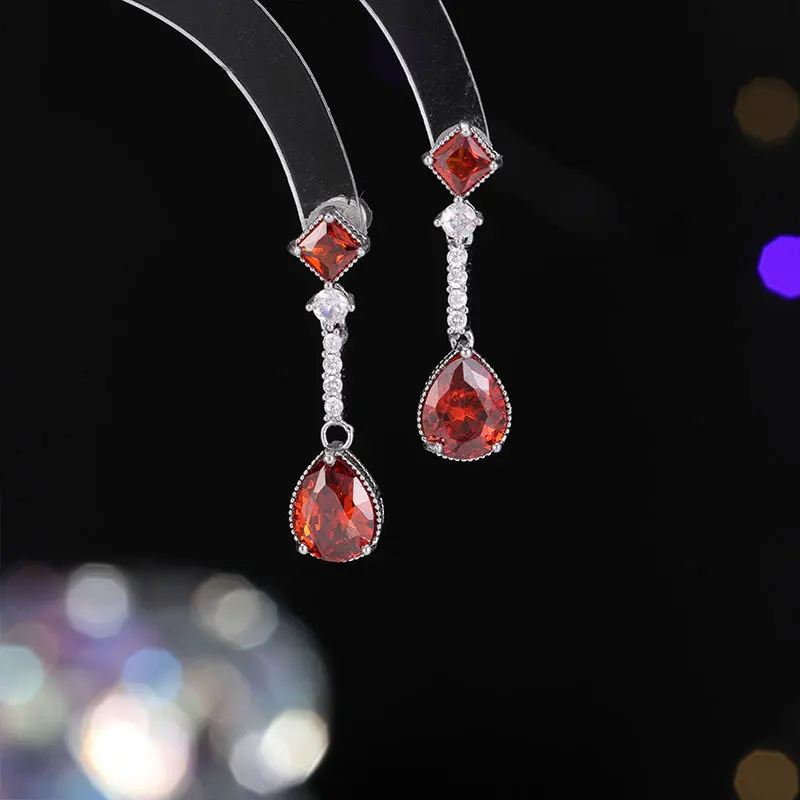 

s925 Silver Needle elegant Women's Earrings, light luxury and niche, brilliant zircon inlaid long teardrop earrings