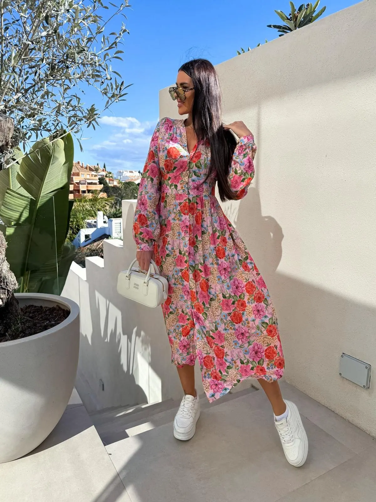 가을 패션 플로럴 드레스 캐주얼 브이넥 버튼 긴 소매 롱 스커트 가족 모임 참석 2025 신상 여성 의류