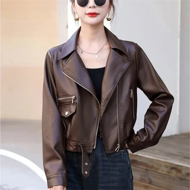 Giacca in pelle americana Donna Autunno inverno2025 Nuove esplosioni Cappotto Design Sense Capispalla con cerniera Breve tuta da motociclista da donna