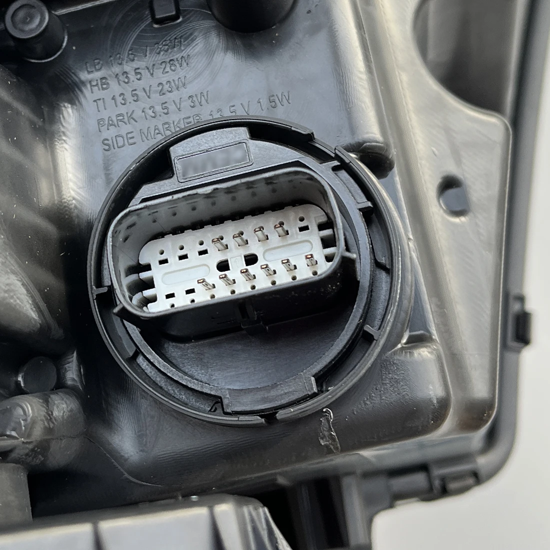 Front Left LED Headlight for Dodge Ram 1500  Pickup 2022-2024 6.2L 68442529