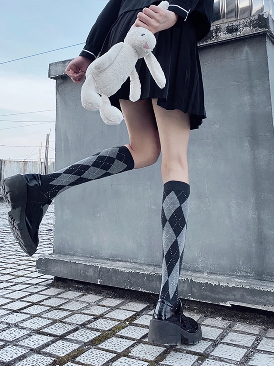 Tube Socks Women's Cotton Rhombus Geometric Pattern Stitching Leg Shaping Simple Calf Socks Spring and Summer Thin Long Fashion