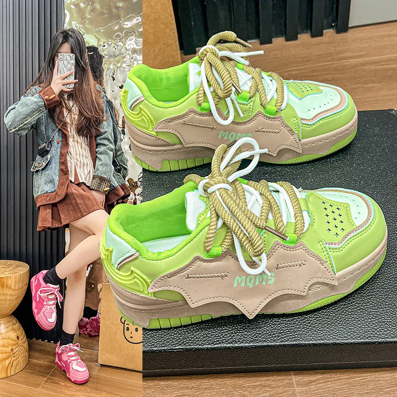 2024Spring and Autumn New Multi-color Bat Thick Sole Sports Casual Shoes Sweet and Spicy College Wind Rose Red Bread Board Shoes