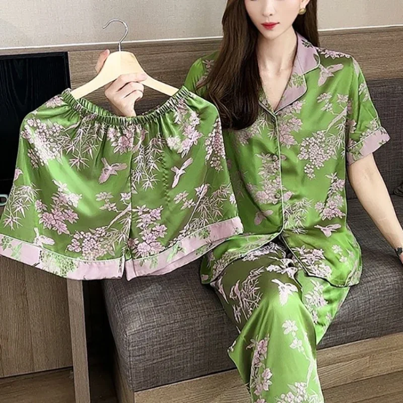 New Pajama Ladies Summer Ice Silk Thin Model Comfort Printing Notched Collar Short Sleeve Entry Lux Three Piece Home Wear Set