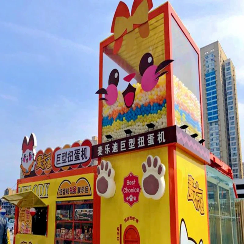 Giant Gashapon Machine Shopping Mall Large Activity Coin-Operated Lottery Machine Outdoor Amusement Equipment