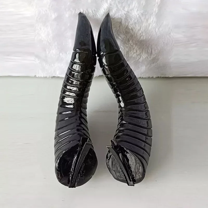 New 2025 Anime Malleus Devil Demon Black Horn Cosplay Headwear A Pair Of Hair Clips Headdress Halloween Carnival Props