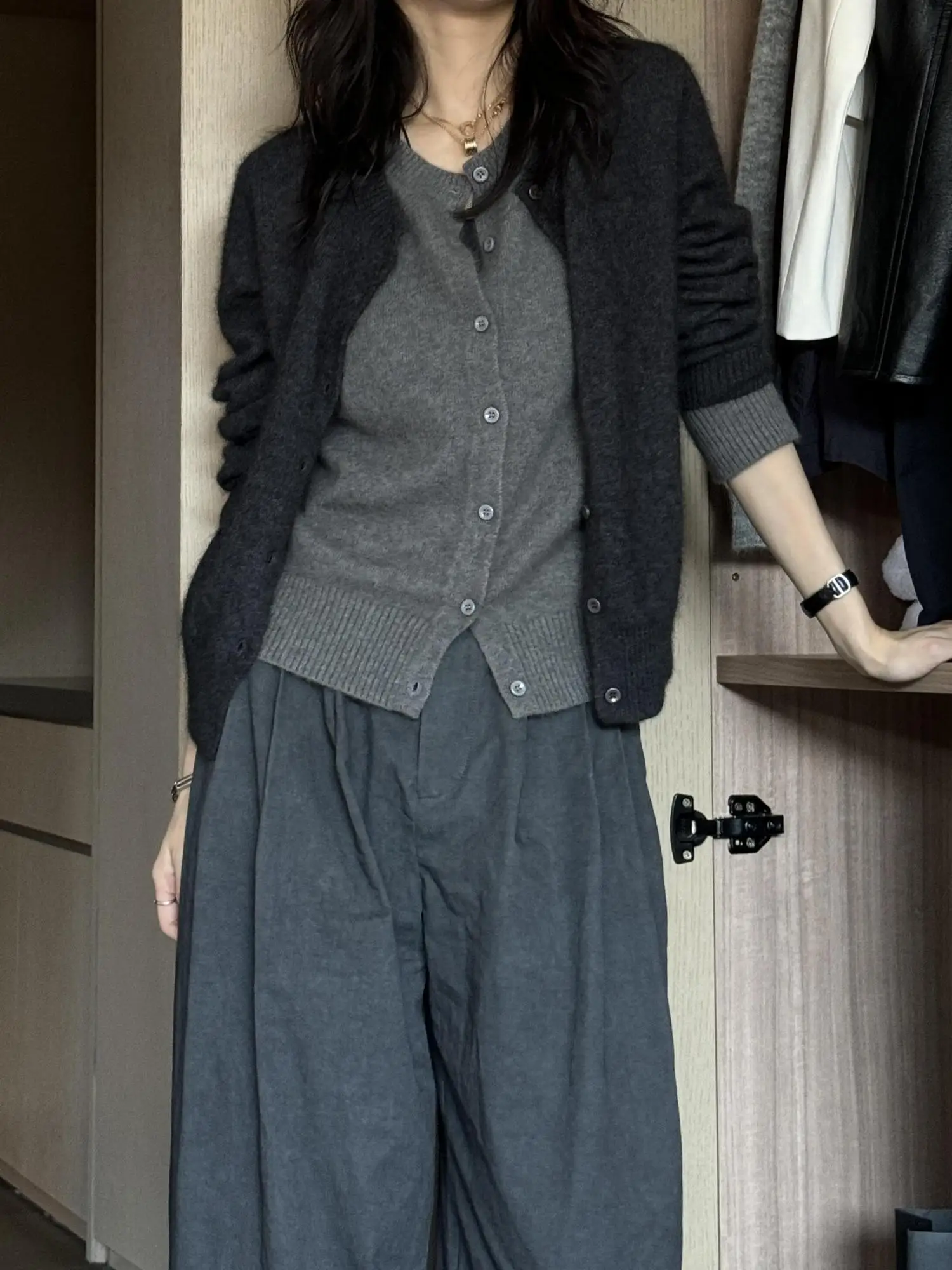 

Женский вязаный свитер, пальто, ранняя осень, мода 2024, новинка высокого класса, осень-зима, открытый кардиган, верхняя одежда, топ