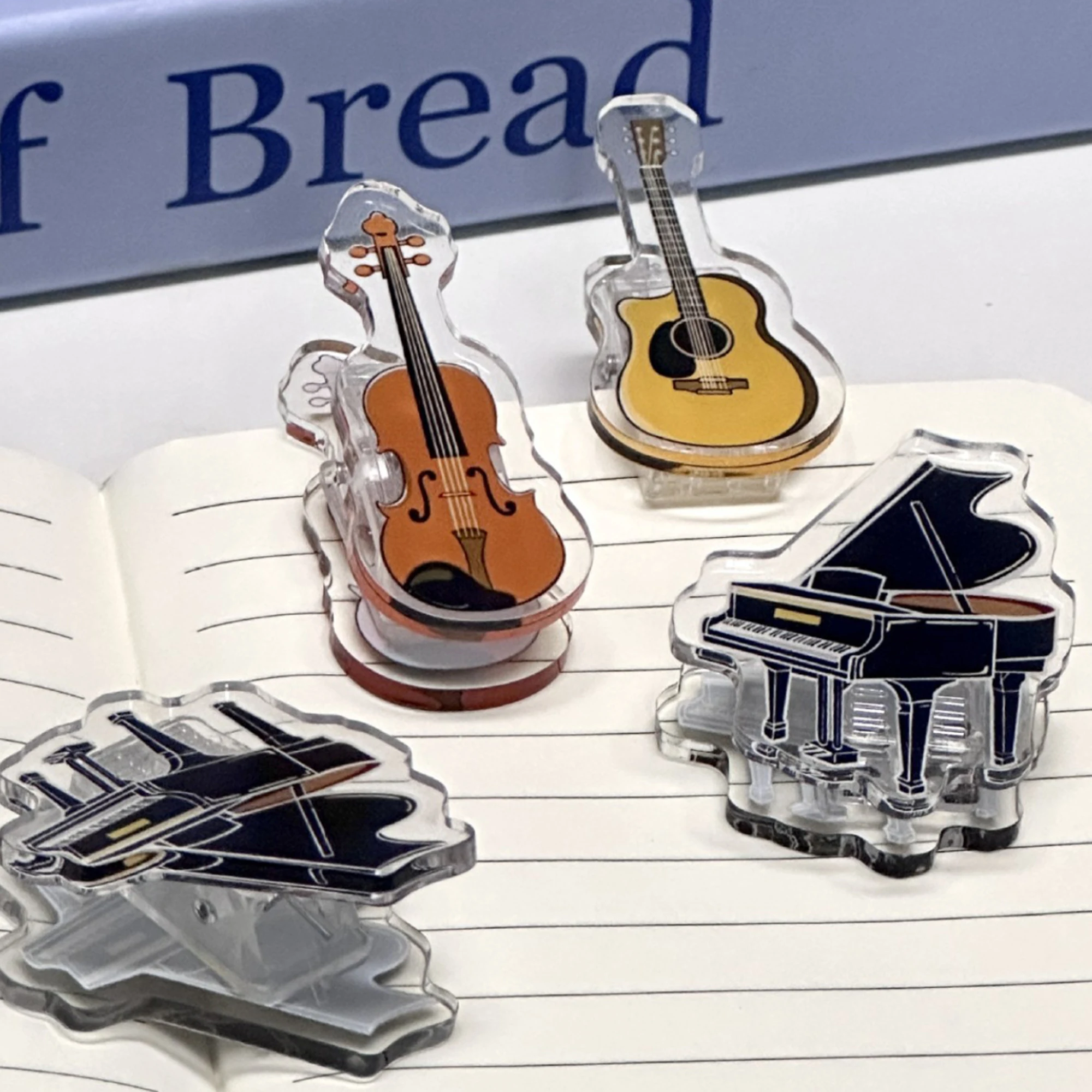 

1 комплект прозрачного акрилового зажима для музыкальных книг — милый держатель в форме фортепиано, скрипки и гитары, уникальный декор стола и подарок для любителей музыки