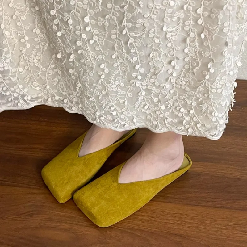 الجلد المدبوغ الشقق النساء نعال من القطن ساحة تو موضة البغال أحذية عادية Slingback المرأة أحذية الشتاء الاتجاه Mujer Zapatos