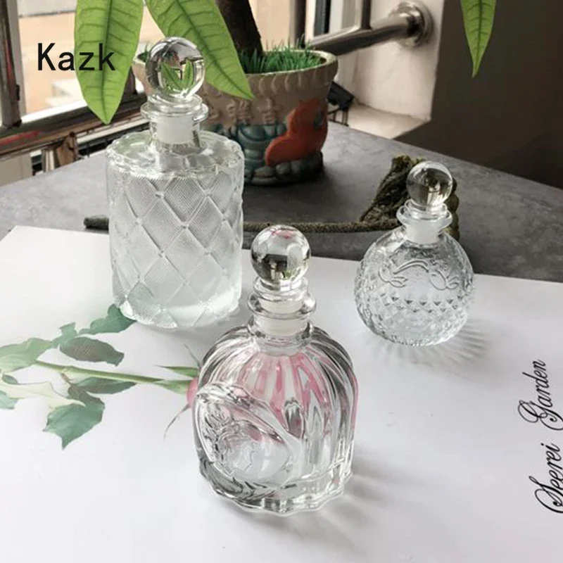 French Rhombus Relief Perfume Bottle Simple Crystal Glass Bottles Aromatherapy Essence Storage Vintage Bottle Dresser Ornament