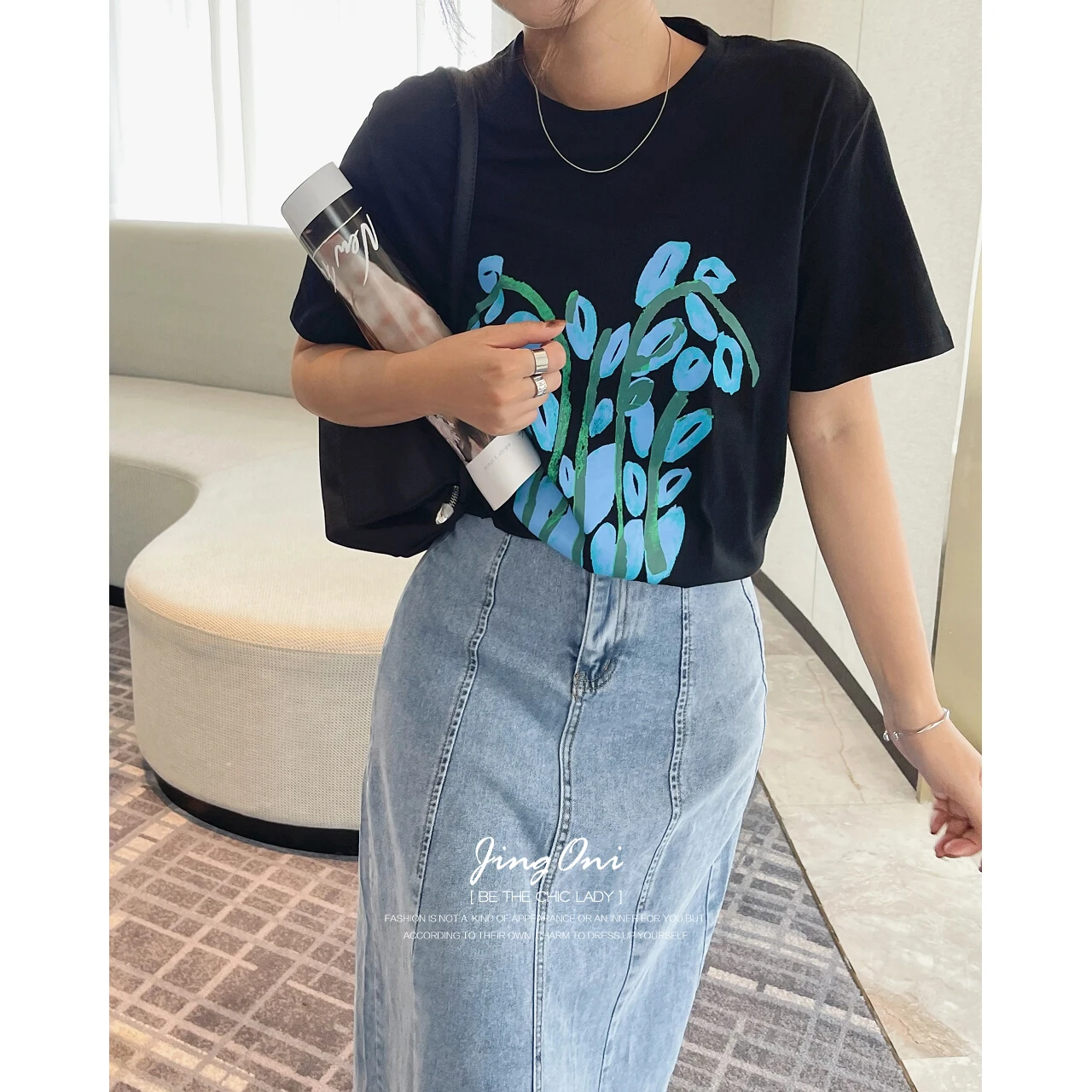 

Oversize T-shirt 2023 Women Fashion Y2k Clothing Vintage Korean Summer Elegant Floral Top Crop Blouse Tee Short Sleeve