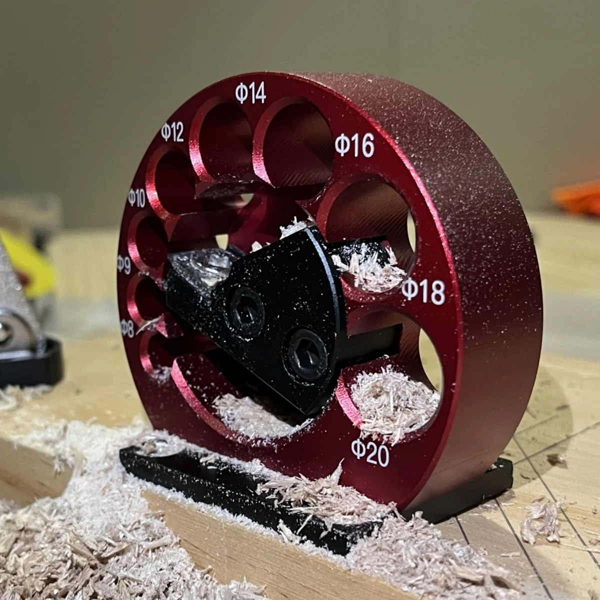 8-Holes Adjustable Dowel Maker - Pocket Hole Jig recension och pris