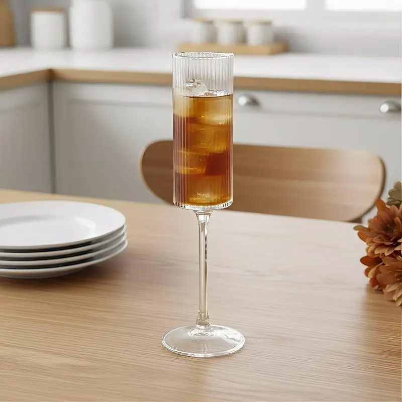 Plastic Goblet 450ml Transparent Striped Unbreakable Wine Glass Elegant Design for Cocktail Parties Wedding Events Outdoors
