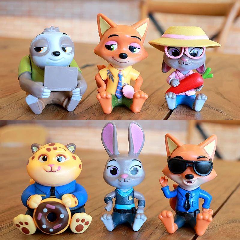 شخصيات شخصيات ديزني زوتوبيا، مجموعة جودي هوبز ونيك وايلد، نماذج تزيين الكيك، تمثال كلاهاوسر، مجموعة ديكور رسمية #1