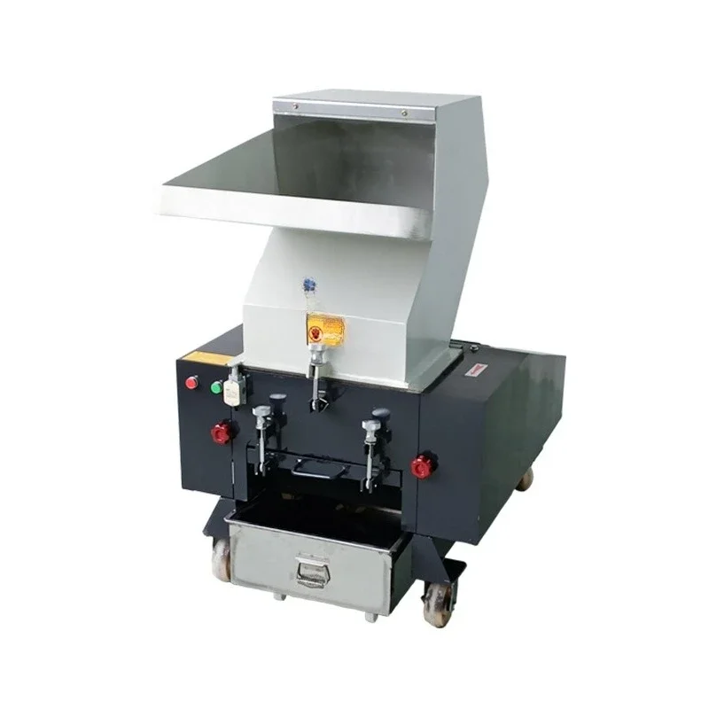 Plastic crusher, industrial multi-functional plastic particle crusher
