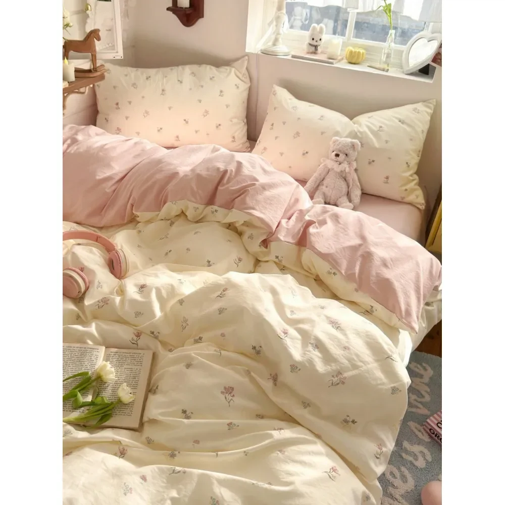 

Polyester Minimalist Floral Print Bedding Set, Suitable For Boys Girls Dorm, Zipper Closure, All Season, Soft Breathable, Fit F