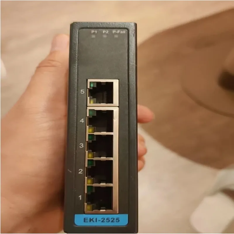 

New Original Switch EKI-1221-CE EKI-1222-CE EKI-1524-CE EKI-2528/2528I-BE EKI-2725/2725I-CE EKI-2525/2525i-BE