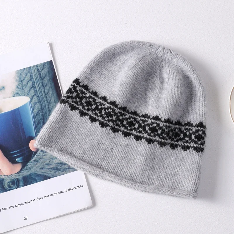 Women 100% Pure Wool Beanie Hat Vintage Nordic Jacquard Knitted Cap Soft Warm Winter Solid Color Retro Pattern Daily Headwear