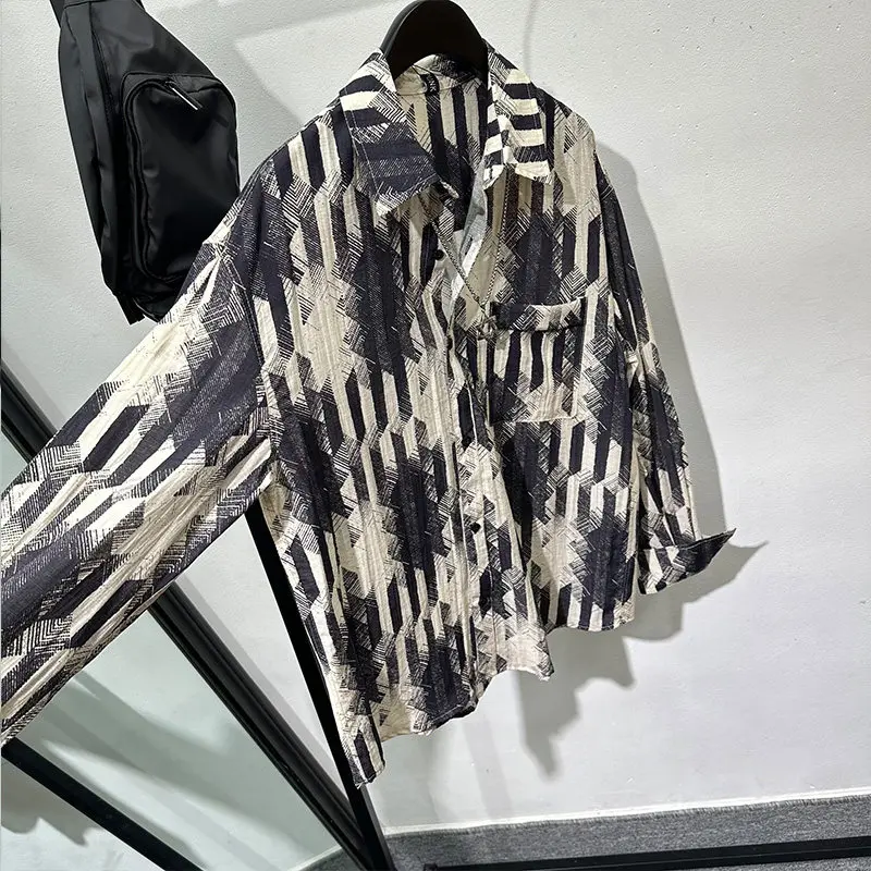 Geometric Pattern Contrast Color Fashionable Rendering Printed Long-Sleeved Shirt Popular Distressed Linen Top for Men